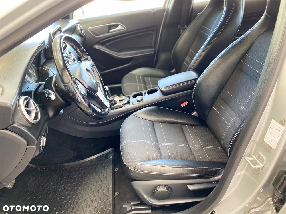 Mercedes-Benz Klasa A 180 (BlueEFFICIENCY) Style - 9