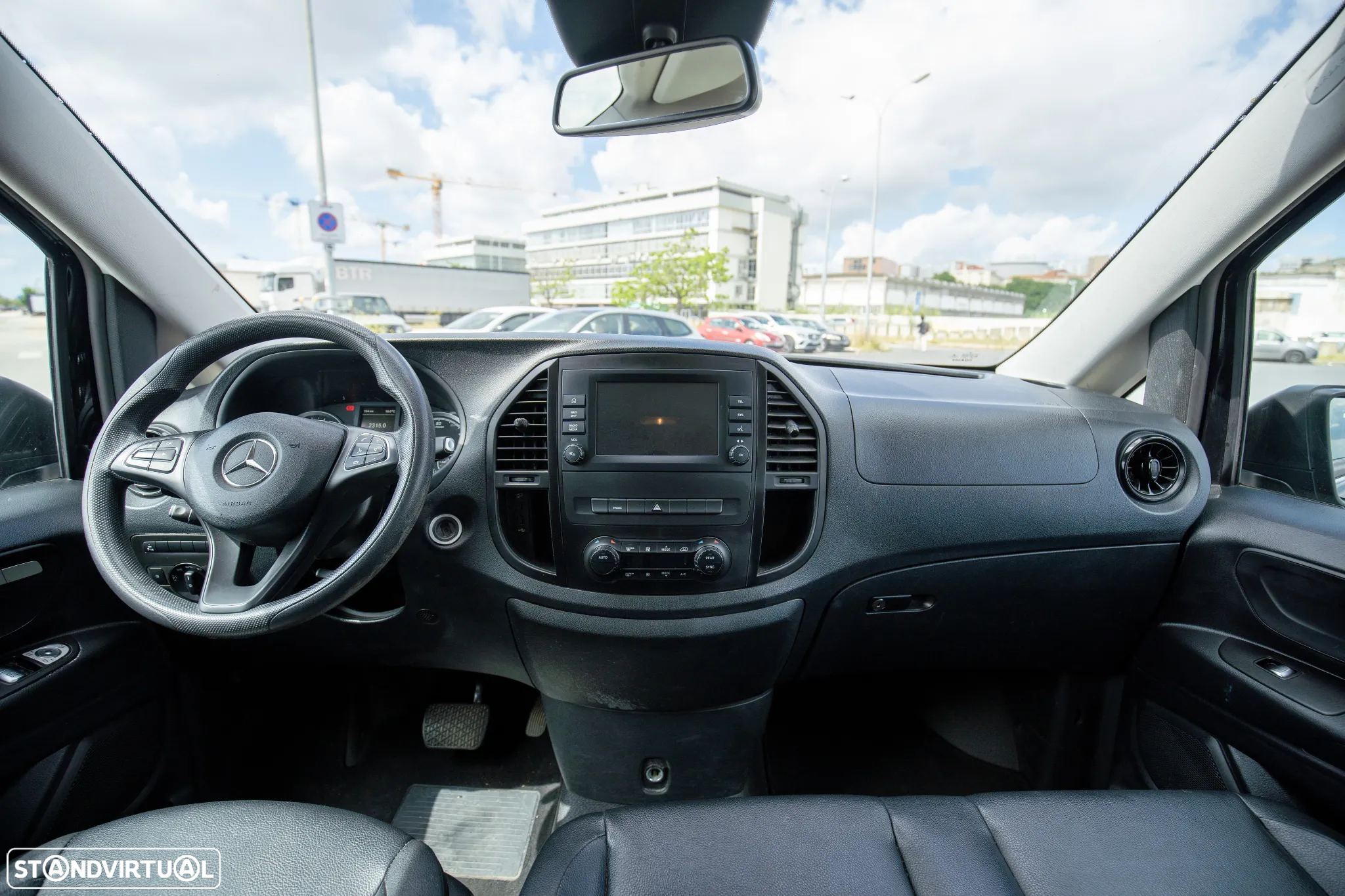 Mercedes-Benz Vito - 12