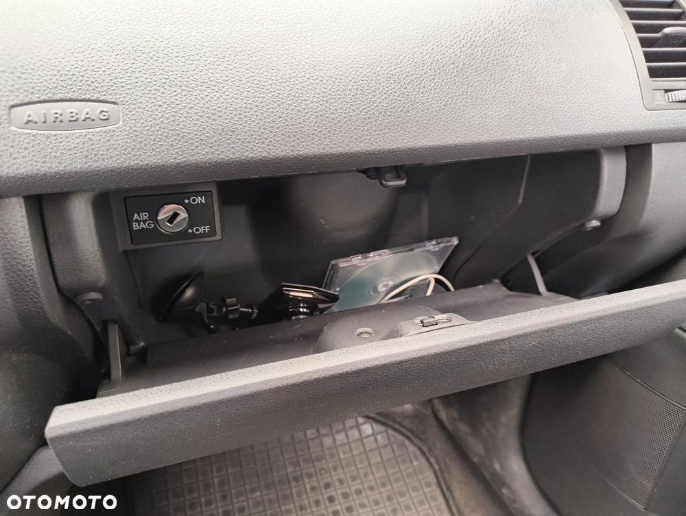 Volkswagen Polo 1.4 TDI Comfortline - 27