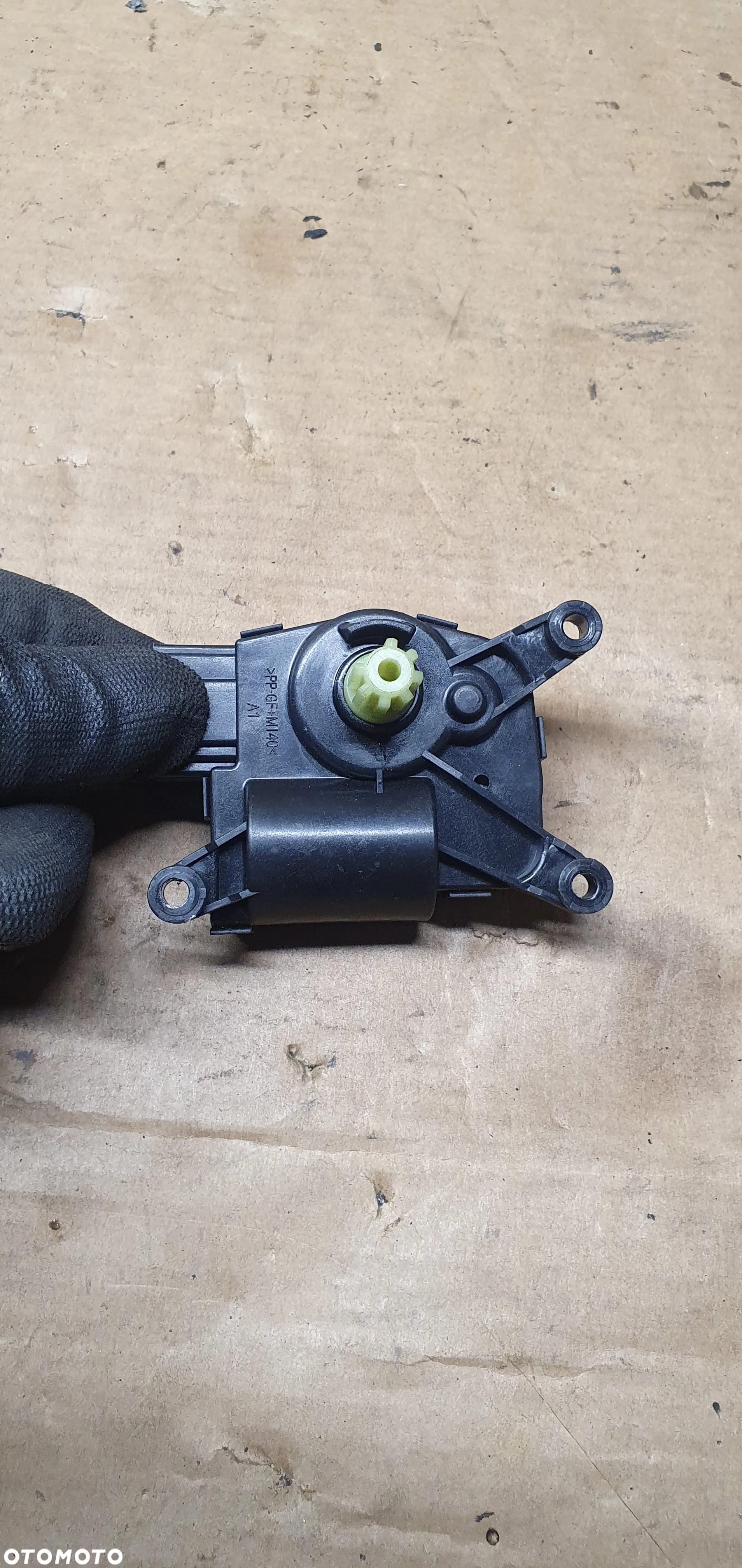 Silniczek klap nagrzewnicy Ford Focus MK3 AV6N-19B634-AA - 3