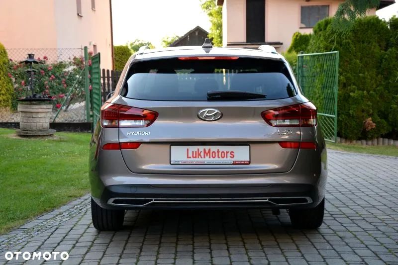 Hyundai i30 1.5 T-GDI 48V-Hybrid DCT Prime - 10