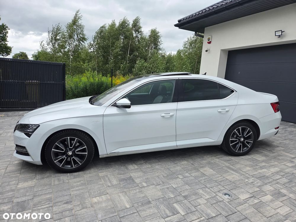 Skoda Superb 2.0 TDI SCR 4x4 L&K DSG - 19
