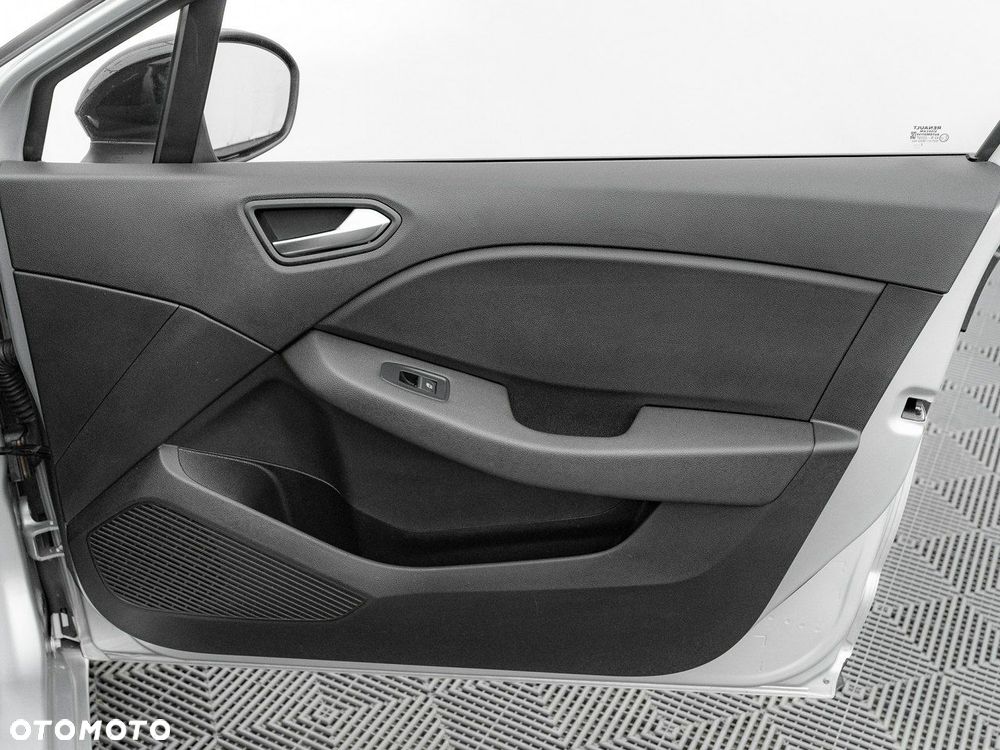 Renault Clio 1.0 TCe Equilibre - 31