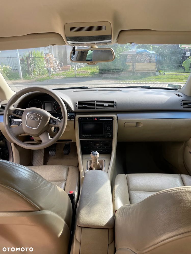 Audi A4 Avant - 20