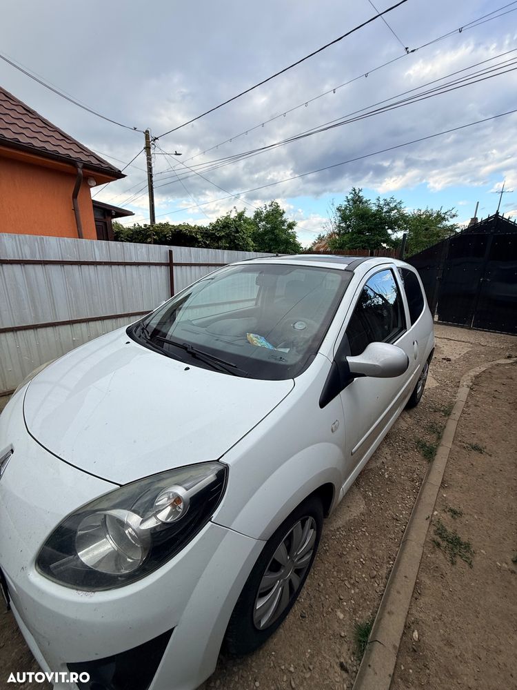 Renault Twingo 1.2 16V 75 Quickshift eco2 - 11