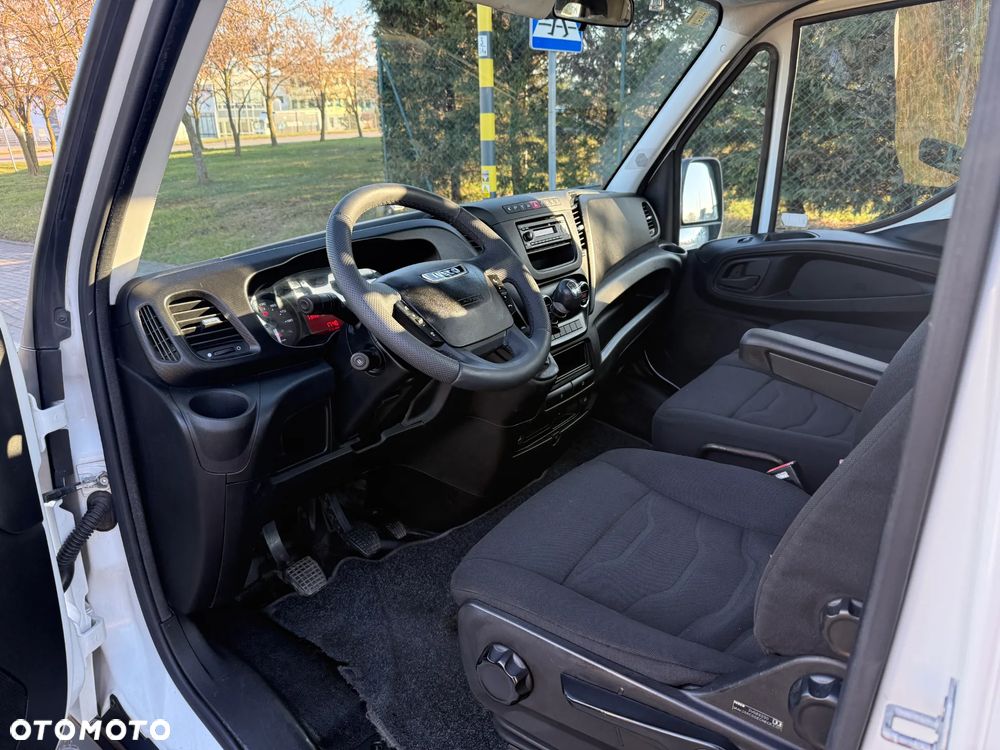 Iveco Daily 35C15 - 11