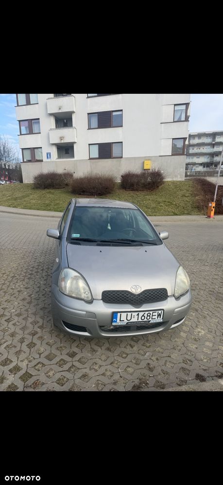 Toyota Yaris 1.3 - 2
