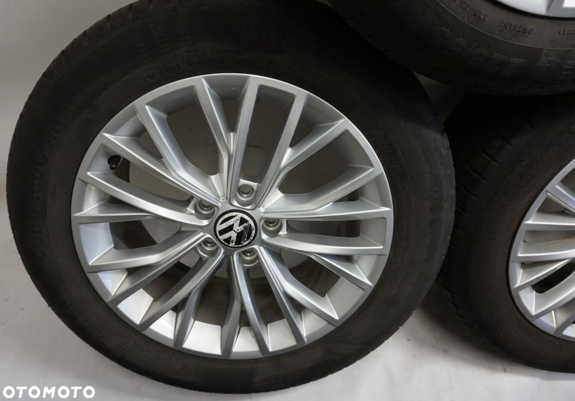 ALUFELGI VW PASSAT B7 17" 5x112 ET 40 225/55R17 - 4