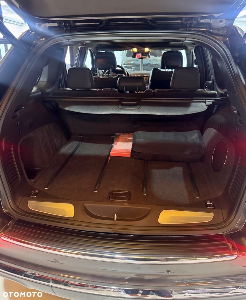 Jeep Grand Cherokee 5.7 V8 HEMI Summit - 38