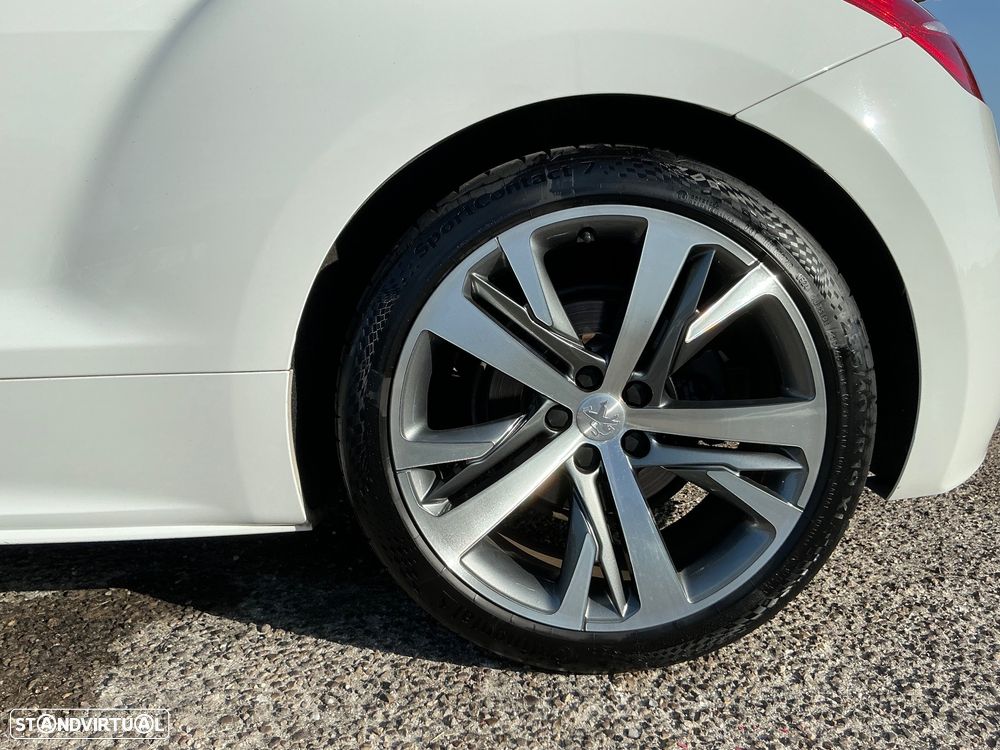 Peugeot RCZ 1.6 THP - 6