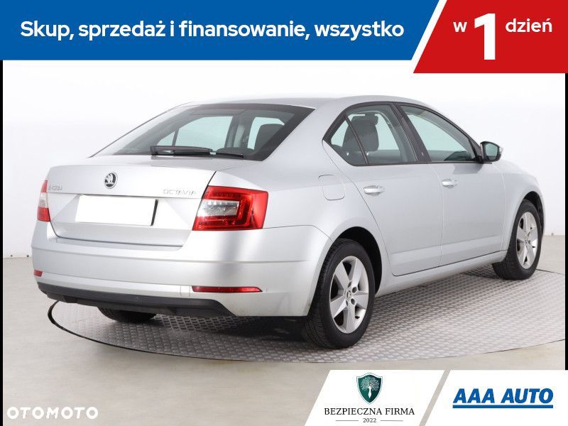 Skoda Octavia - 6