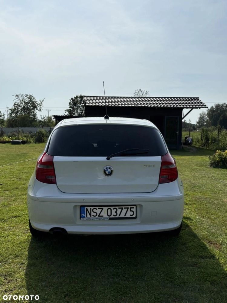 BMW Seria 1 116i - 5
