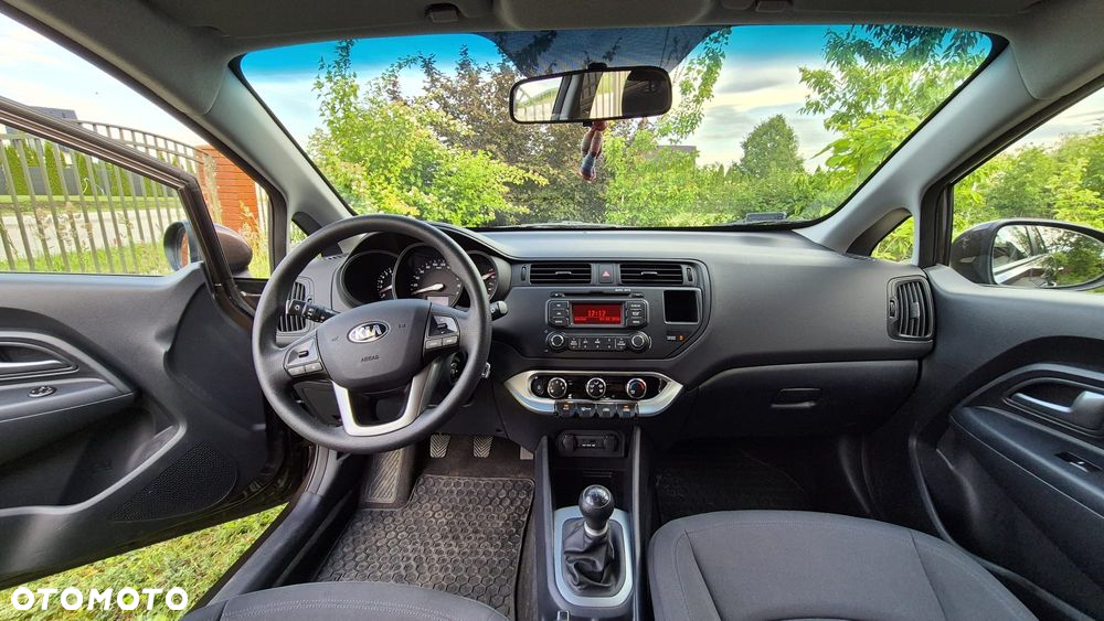 Kia Rio 1.2 M - 4
