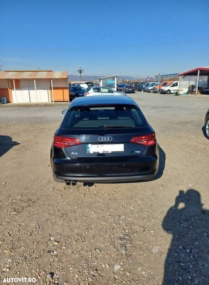 Audi A3 2.0 TDI (clean diesel) Ambiente - 3