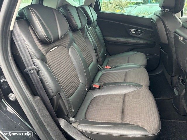 Renault Scénic - 20