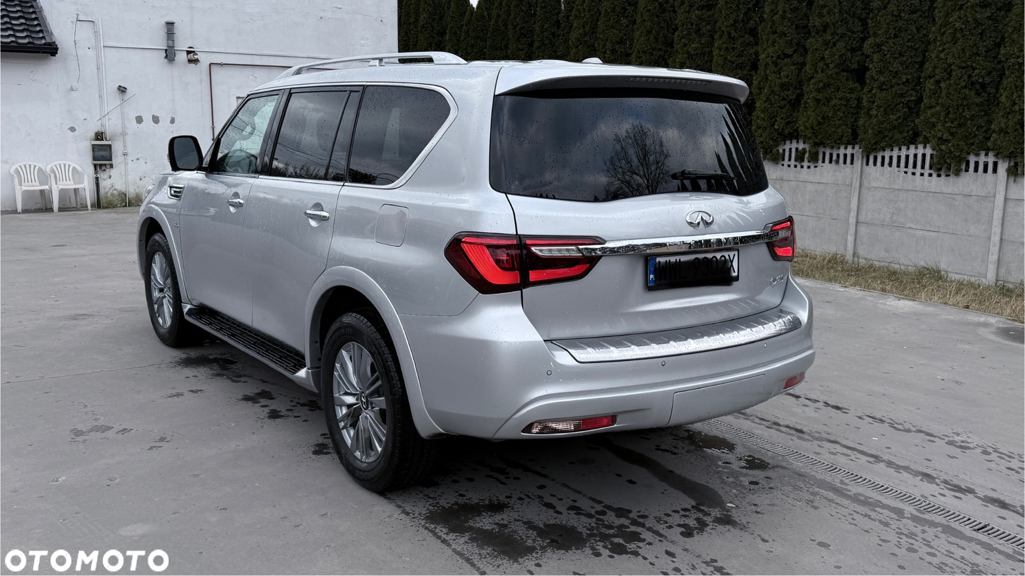 Infiniti QX80 - 6