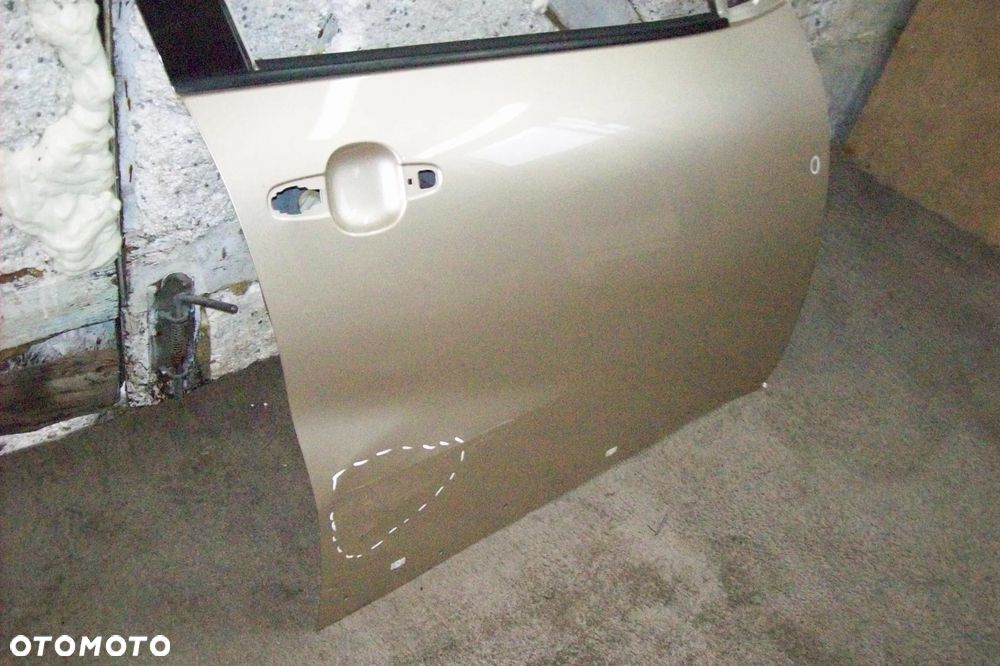 DRZWI PRZEDNIE PRAWE TOYOTA AYGO X III ROK21/24 - 3