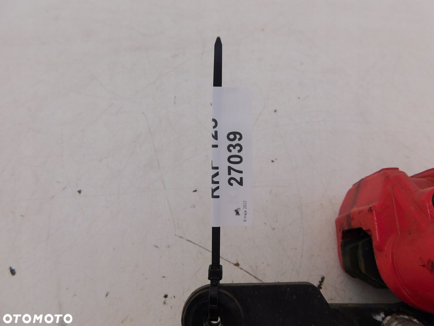 KEEWAY RKF 125 ZACISK HAMULCA TYŁ - 2