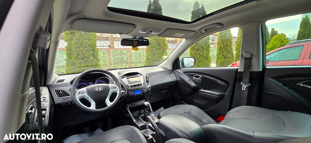 Hyundai ix35 2.0 CRDI 4WD Style - 10