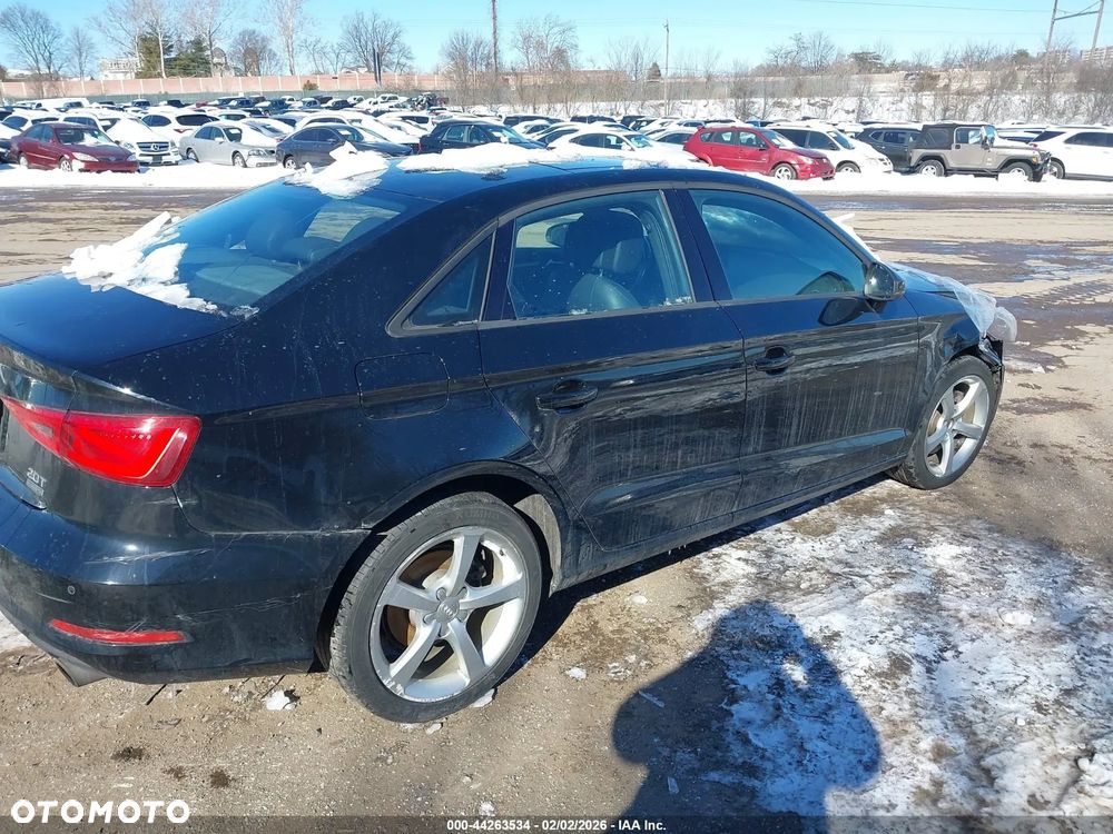 Audi A3 Limousine 2.0 TFSI quattro S tronic design - 4