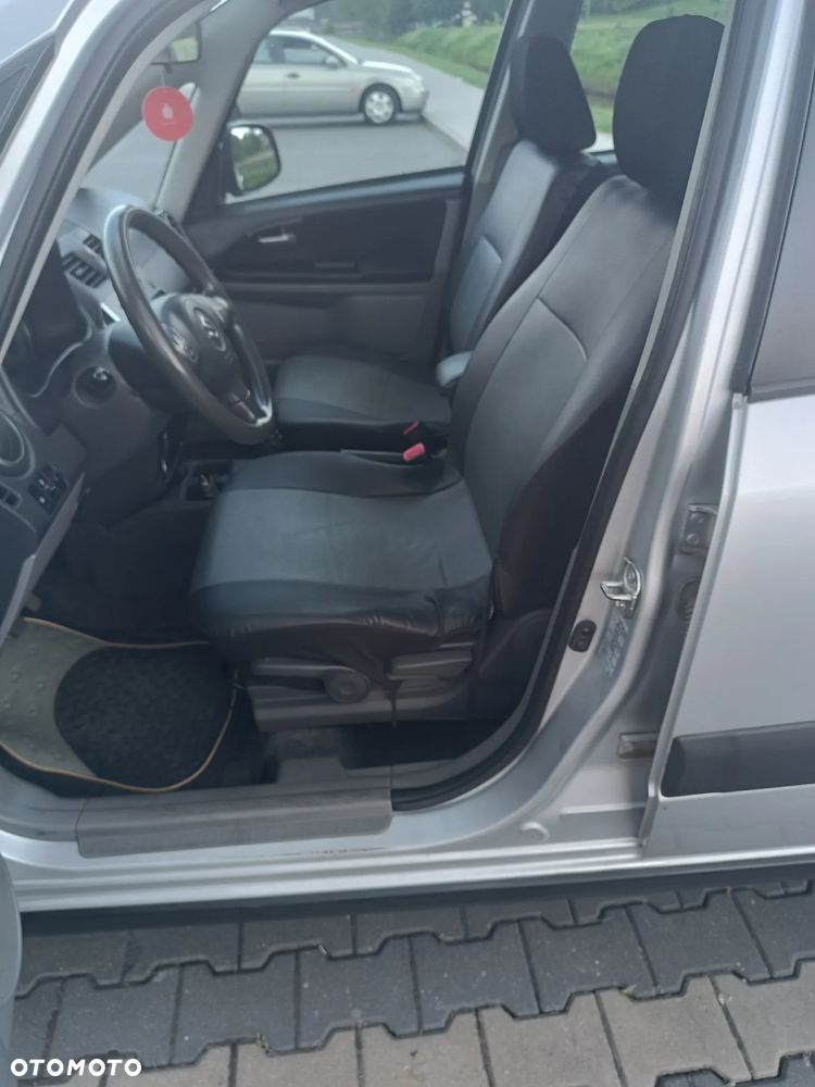 Suzuki SX4 - 17