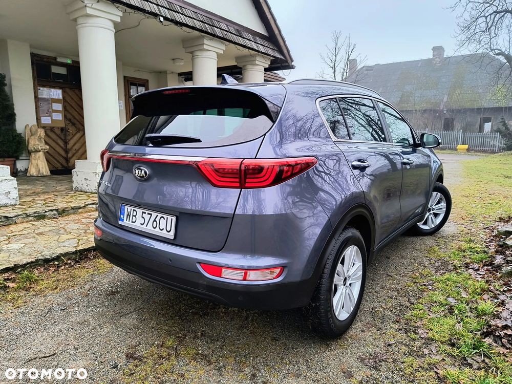 Kia Sportage 1.6 GDI 2WD Dream-Team Edition - 4