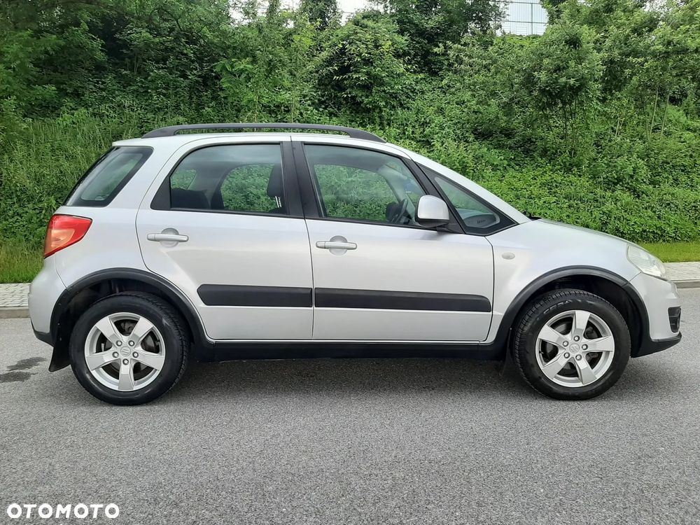 Suzuki SX4 1.6 Comfort Plus 4WD - 6