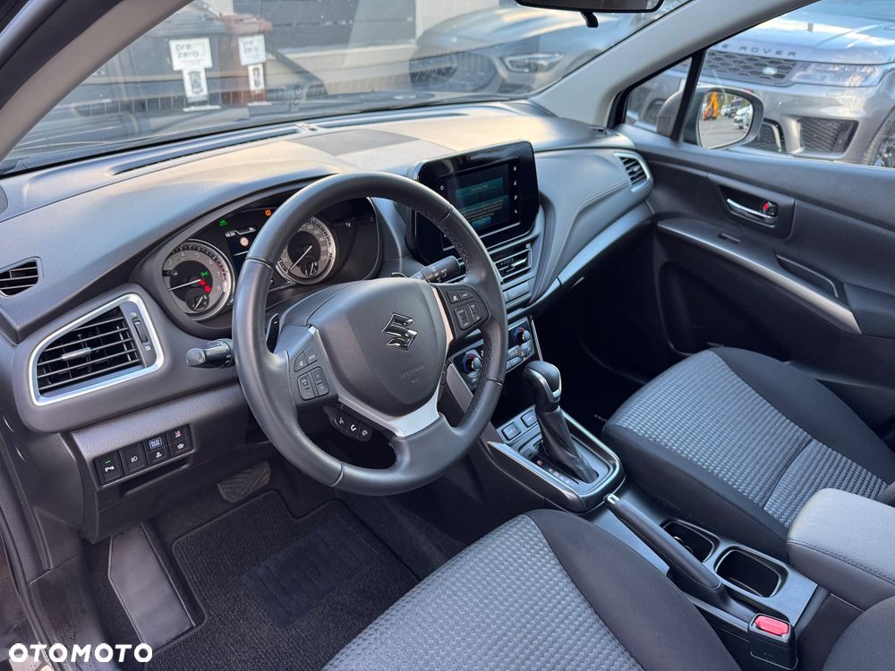 Suzuki S-Cross 1.5 DualJet Hybrid Premium AGS - 17