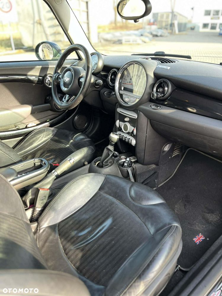 MINI Cooper - 6
