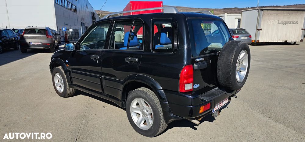 Suzuki Grand Vitara 2.0 Comfort Style - 3