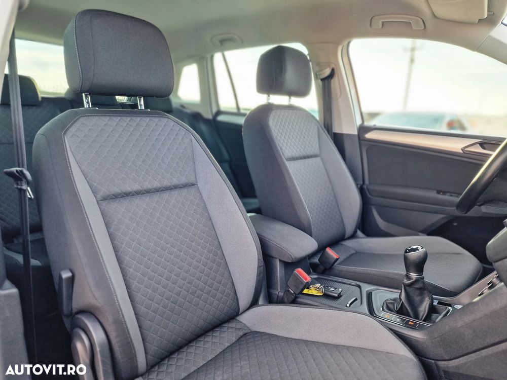 Volkswagen Tiguan - 8