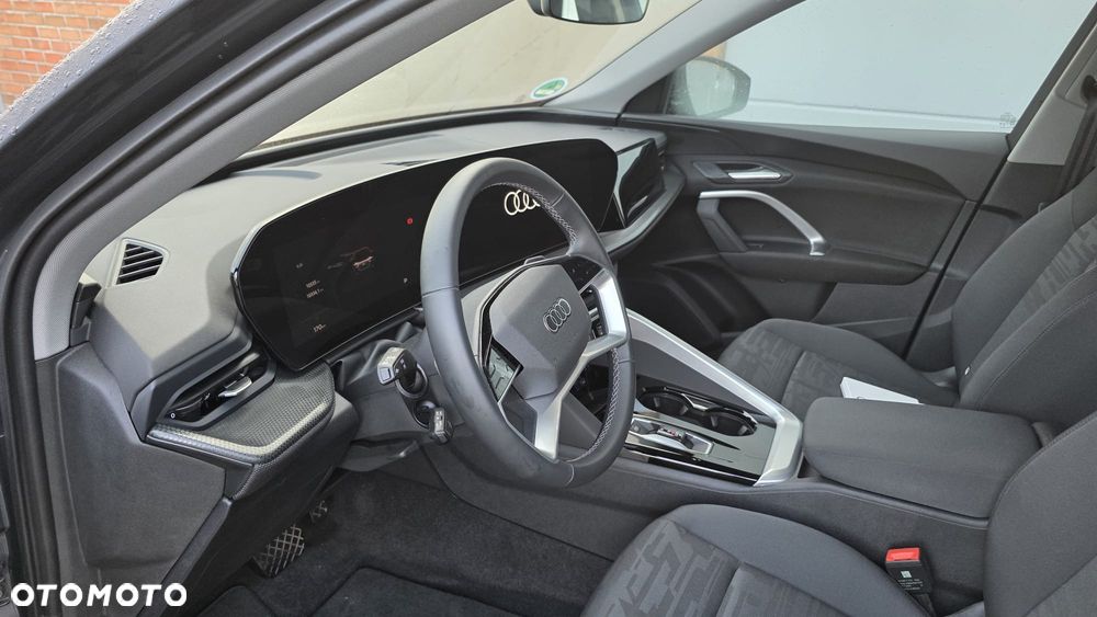 Audi Q5 Sportback - 11
