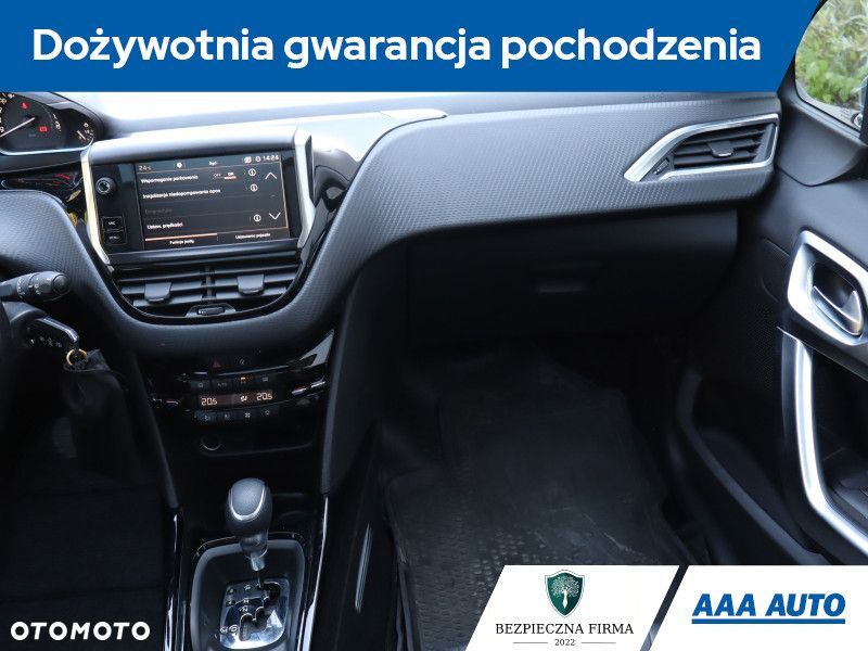 Peugeot 2008 - 10