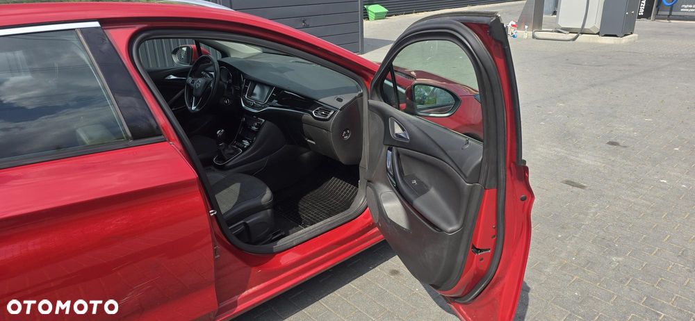 Opel Astra 1.2 T Business Elegance S&S - 18