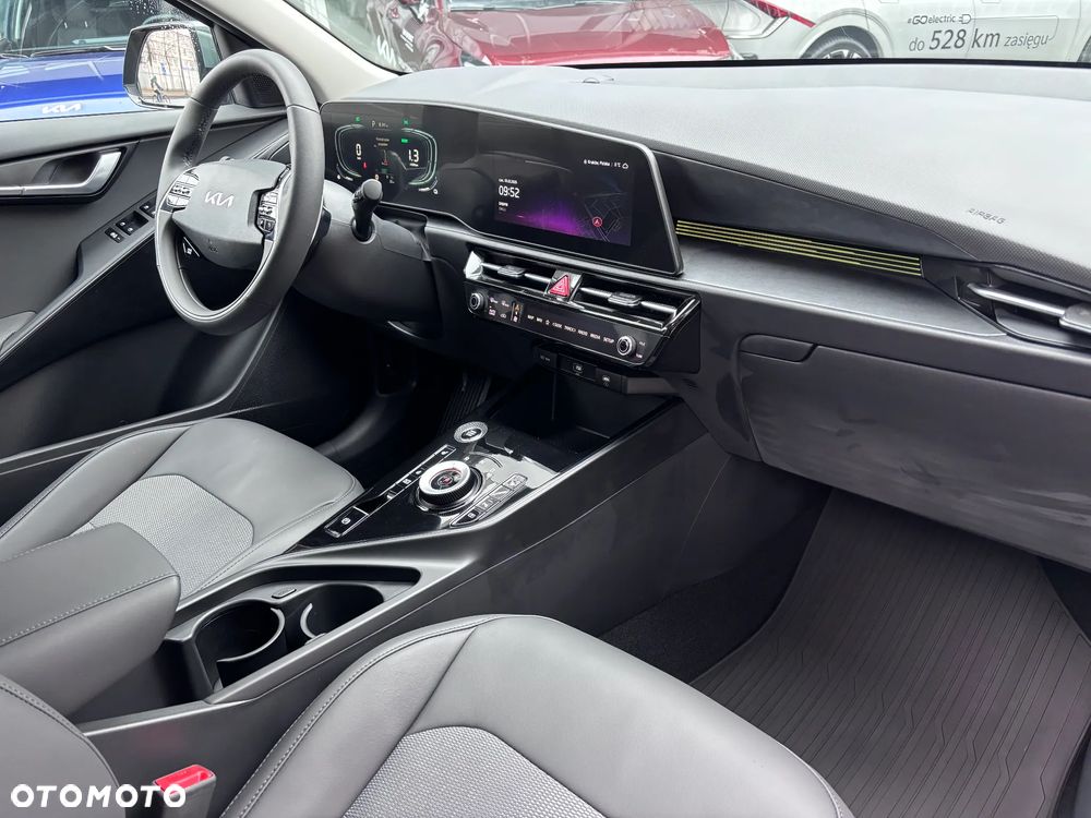 Kia Niro 1.6 GDI Hybrid L - 17