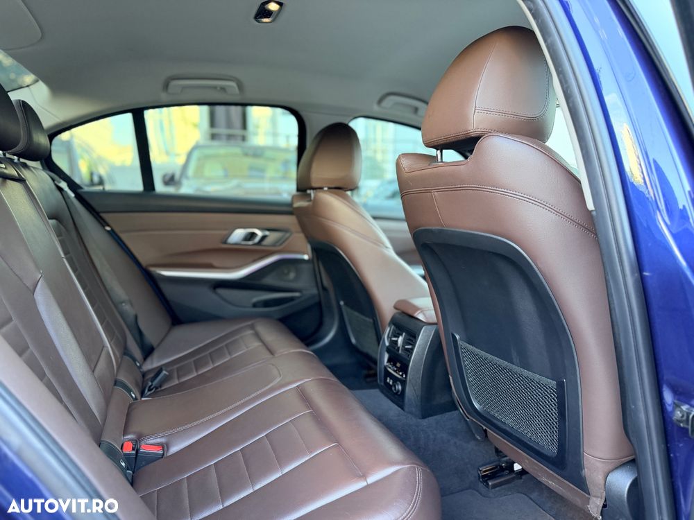 BMW Seria 3 320d xDrive AT Luxury Line - 15