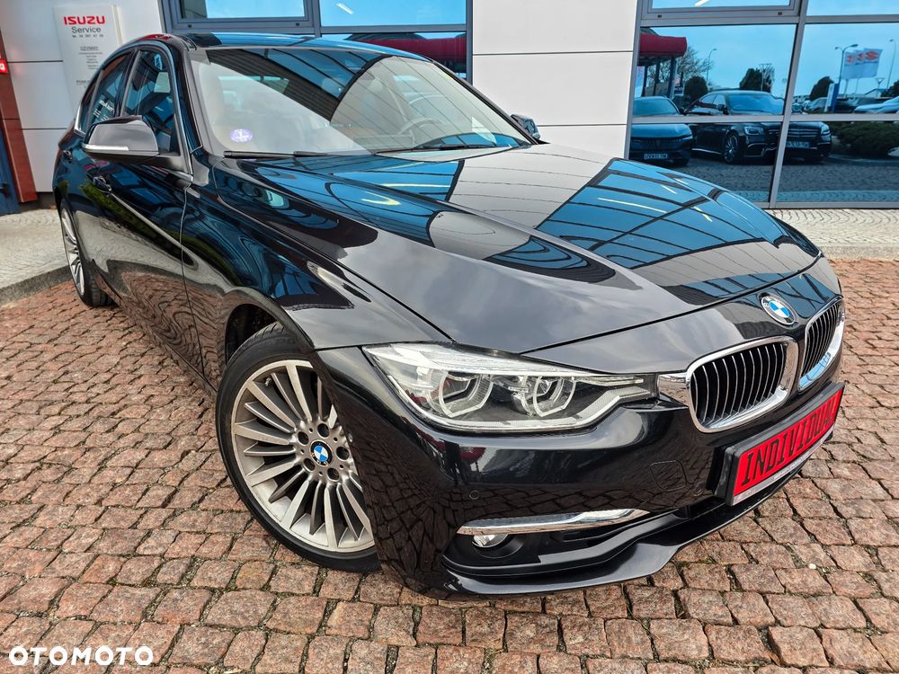 BMW Seria 3 320i GPF xDrive Luxury Line - 22