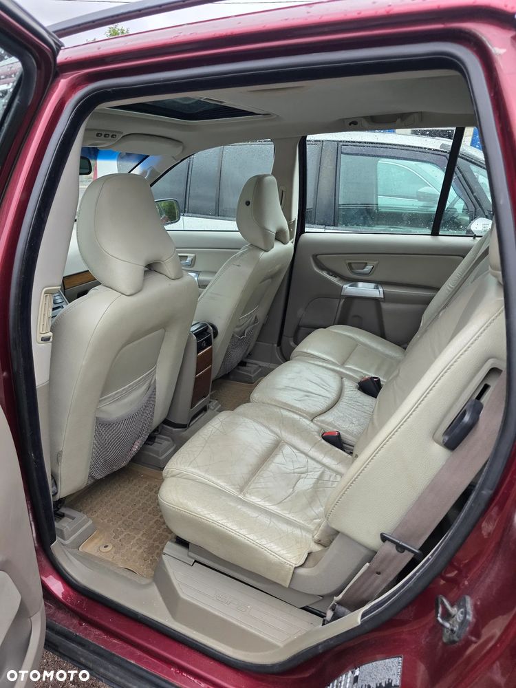 Volvo XC 90 D5 AWD Executive - 11