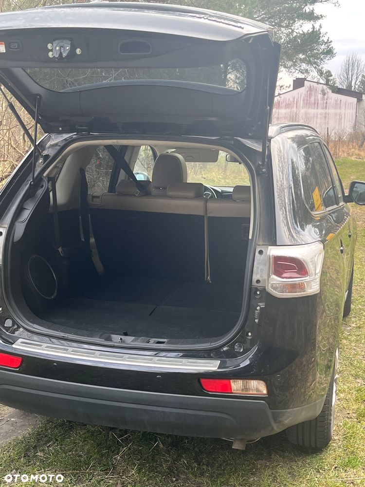 Mitsubishi Outlander 2.2 DID Instyle NAVI EU5 - 4