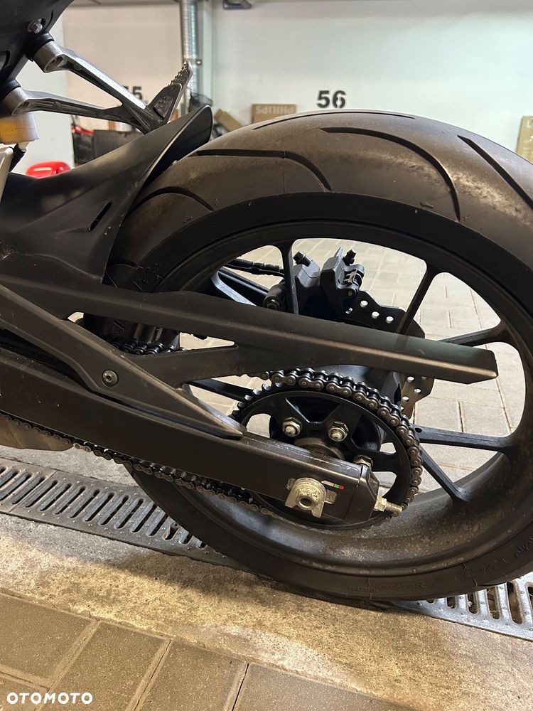Honda CBF - 6