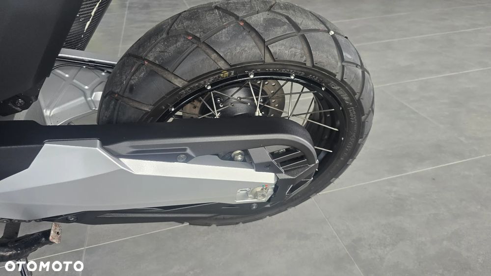 Honda X-ADV - 21