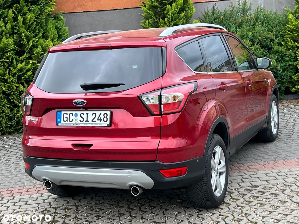 Ford Kuga 2.0 TDCi 2x4 Titanium - 5