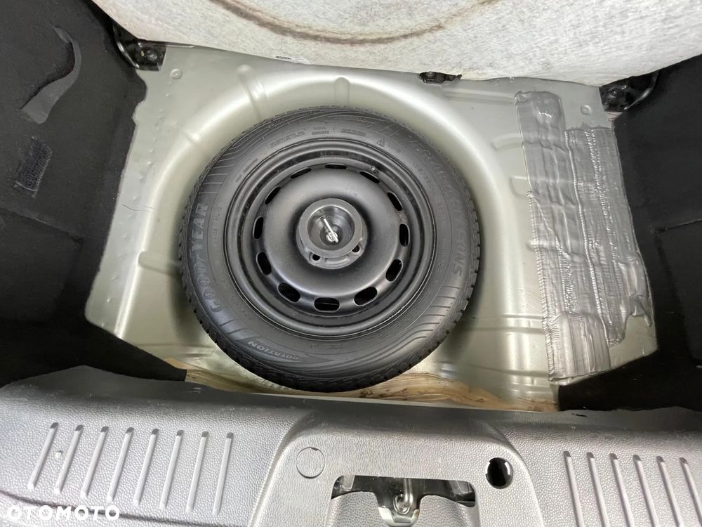 Ford Fiesta 1.25 Celebration - 18