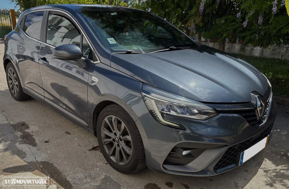 Renault Clio - 1