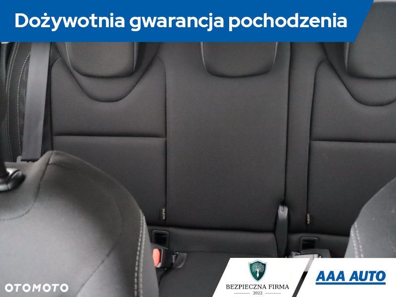Renault Clio - 12