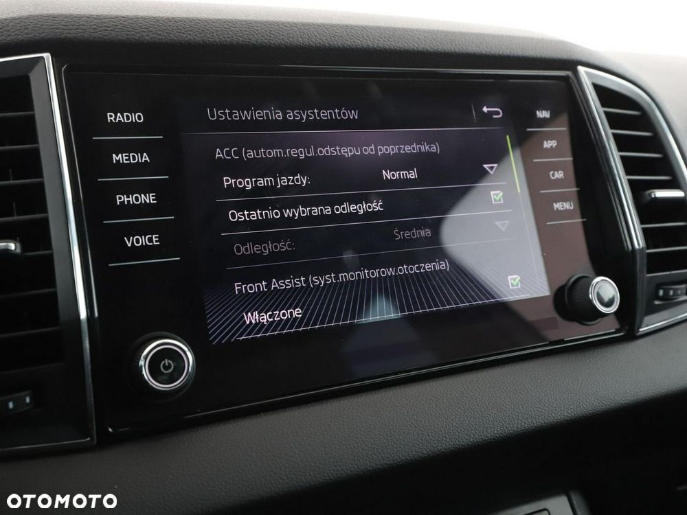 Skoda Karoq 1.6 TDI 4x2 Style DSG - 26