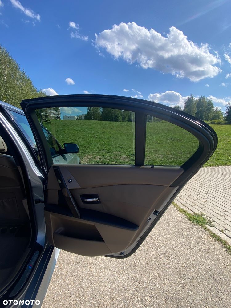 BMW Seria 5 - 26