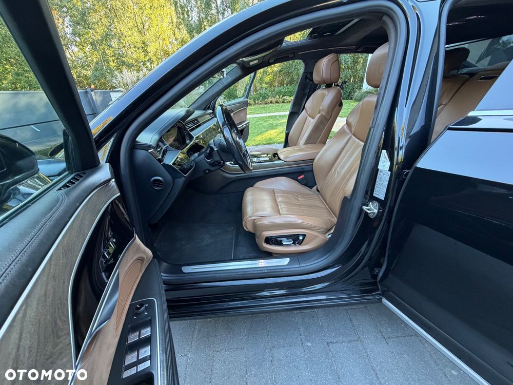 Audi A8 - 20
