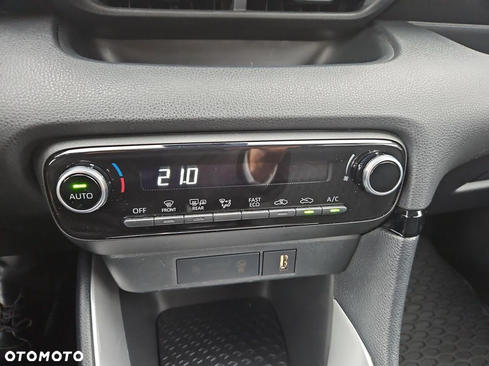 Toyota Yaris Hybrid 1.5 Comfort - 24