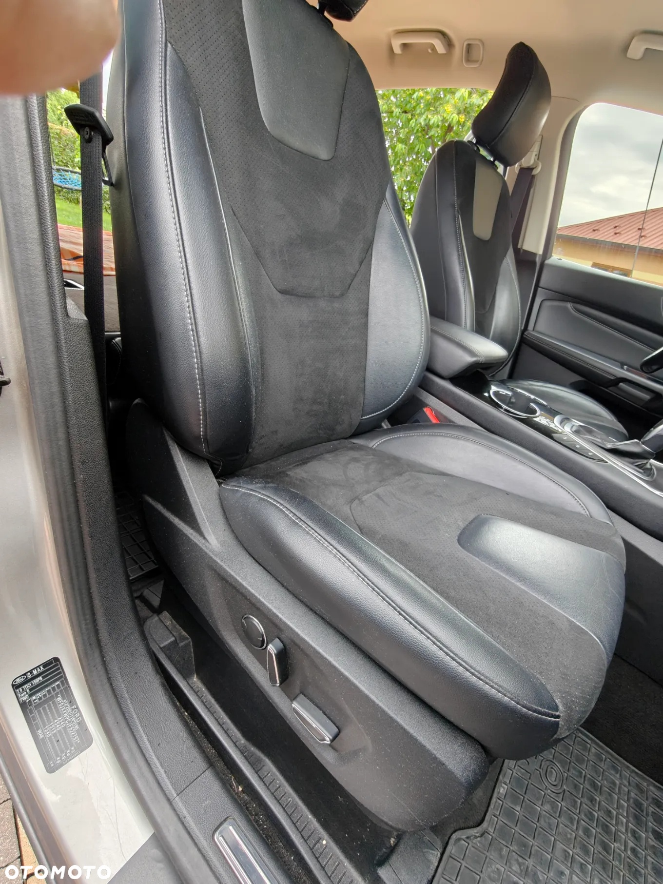 Ford S-Max 2.0 TDCi Titanium PowerShift - 25